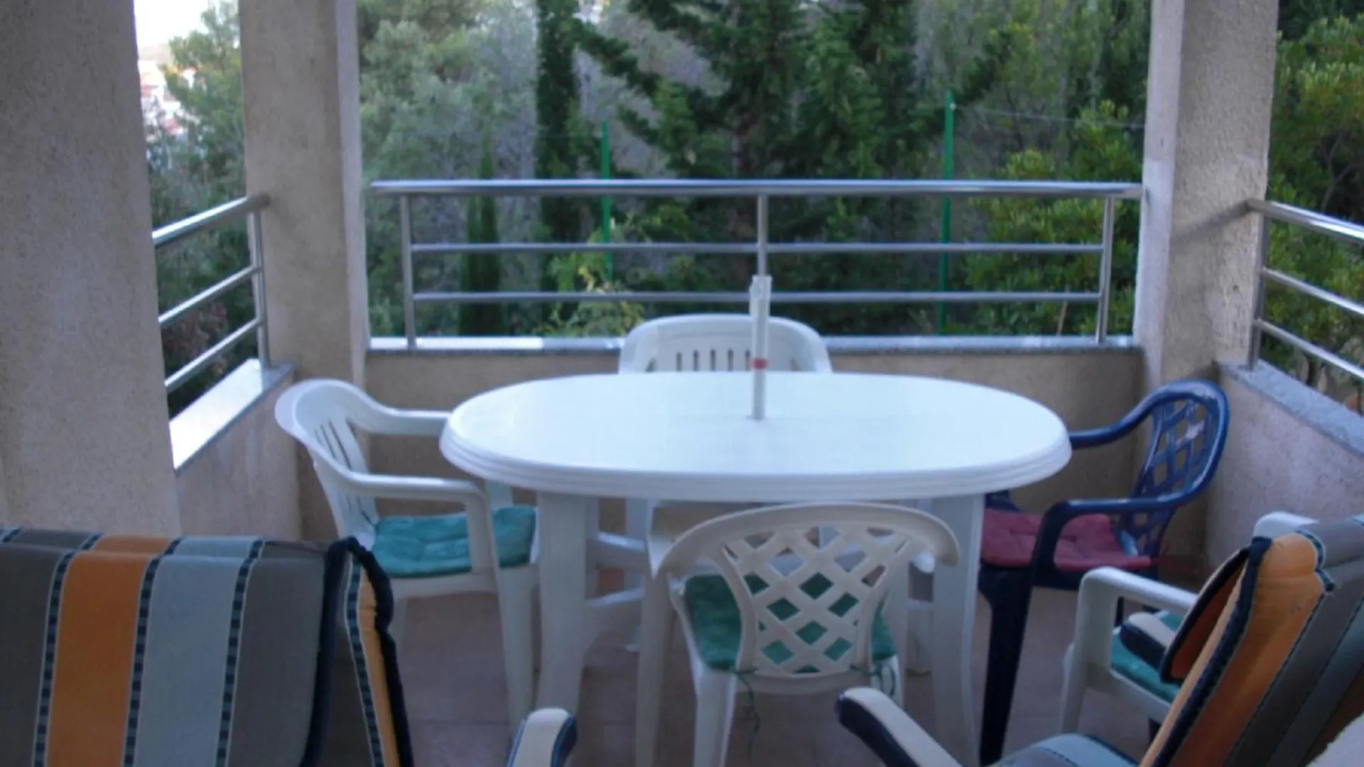 Villa Dinastija Kali
