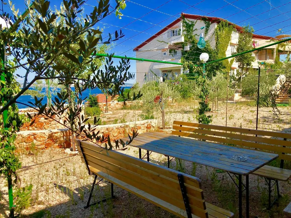 Villa Dinastija Kali