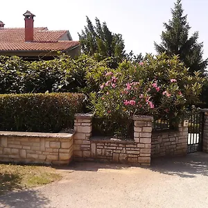 apartment-slavica-vrvari.in-istria.net/