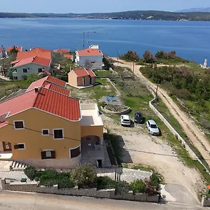  Apartament Mikecin